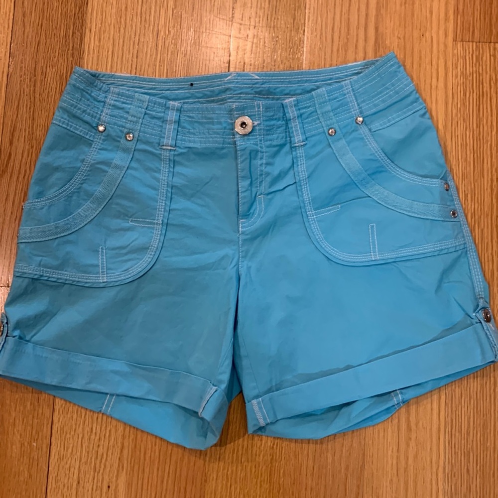 Women’s INC shorts